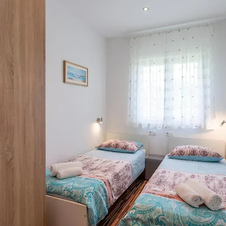 3 Bedroom Awesome Home In Fazana Holiday home Fazana